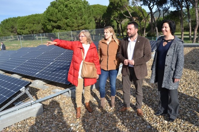 La nova planta fotovoltaica del Centre Sociosanitari El Carme és la més gran instal·lada en un equipament municipal de Badalona