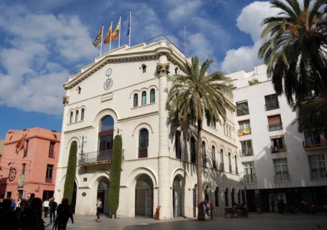 L’alcaldessa accidental de Badalona renova el ban municipal a causa de les mesures de prevenció adoptades per contribuir a la contenció de la Covid-19