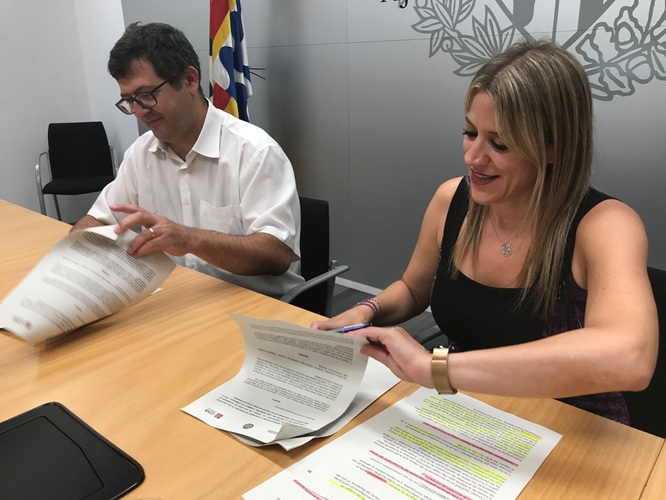 L’Ajuntament de Badalona, el Consell de Col·legis de Veterinaris de Catalunya i el Col·legi Oficial de Veterinaris de Barcelona signen un conveni per a la protecció dels animals de companyia