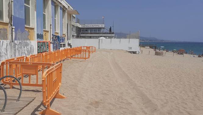 La platja de gossos de Badalona estarà ubicada a la platja dels Patins de Vela