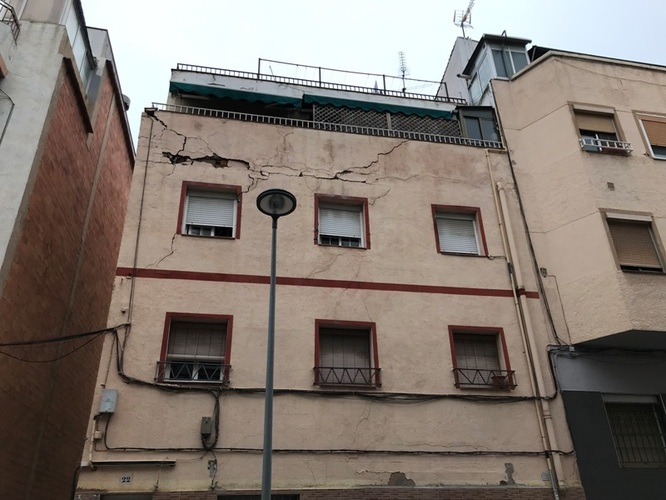 Comunicat del Govern municipal en relació amb les persones afectades del bloc de pisos del carrer de Granada número 22 de Badalona