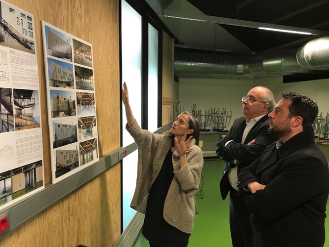 El conseller d’Educació visita l’Institut La Llauna de Badalona i referma la voluntat de “tirar endavant els projectes compromesos a la ciutat”