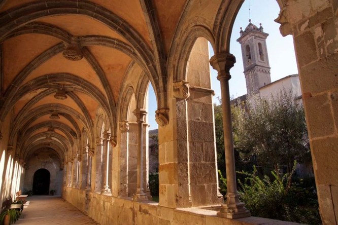 El Conservatori Professional de Música de Badalona ofereix un concert de música antiga al monestir de Sant Jeroni de la Murta
