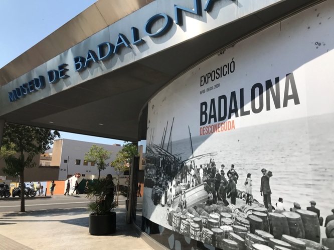 L’Ajuntament de Badalona organitza trobades culturals per reactivar les activitats dels casals de gent gran tancats per la Covid-19