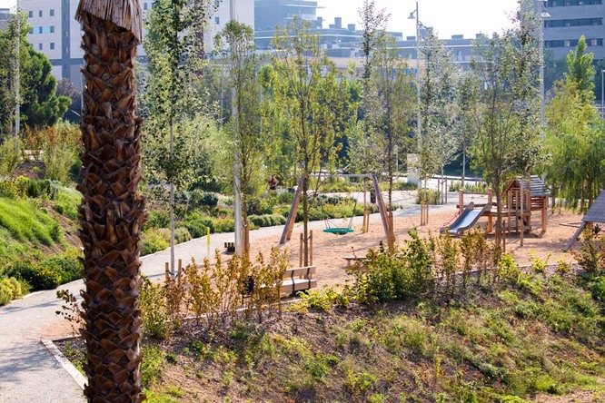 El parc de Can Bada de Badalona ja està obert a la ciutadania