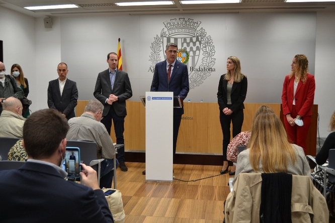 Compareixença de l'alcalde de Badalona per valorar la presentació de la moció de censura