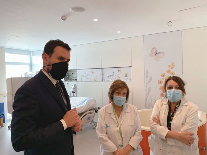 L’alcalde de Badalona visita les instal·lacions de l’Hospital Germans Trias i Pujol per refermar el compromís del Govern municipal amb la consolidació de Can Ruti com un Hub sanitari i d’investigació biomèdica de referència estatal