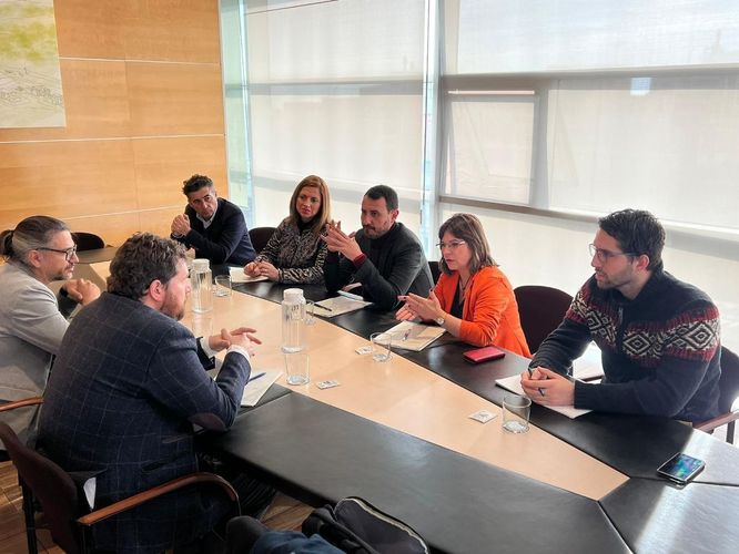 L’alcalde de Badalona es reuneix amb el secretari de Mobilitat i Infraestructures de la Generalitat per tractar el futur de la C-31 i l’ampliació de l’L1 del metro