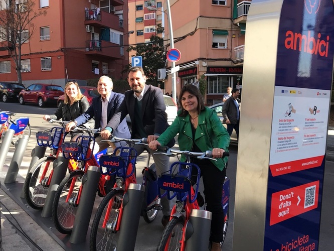 Arriba a Badalona l’AMBici, el servei de bicicleta compartida metropolitana