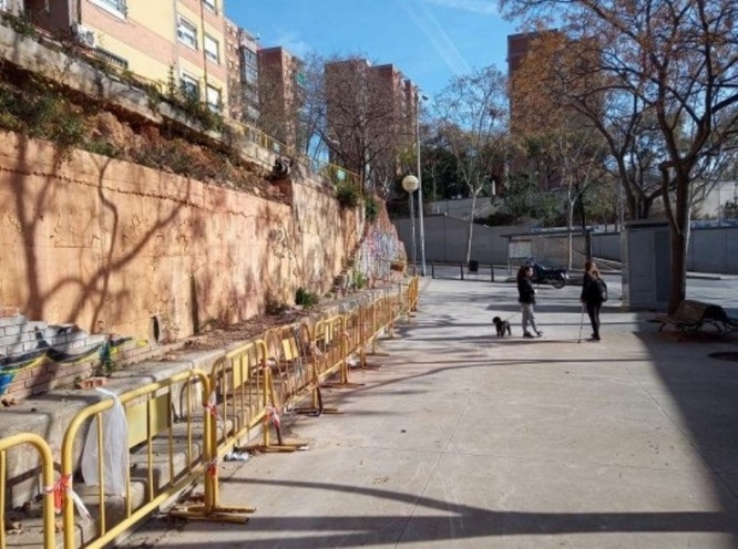 Les obres per reparar el mur de contenció del carrer de Veneçuela començaran durant el mes d’octubre